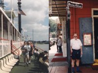 neworl1b  På hjulångare på Mississippi (håkan och iii). Jag på Bourbon Street.