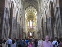 20  Sankt Veitsdomens interiör. Här kan man tala om katedral!